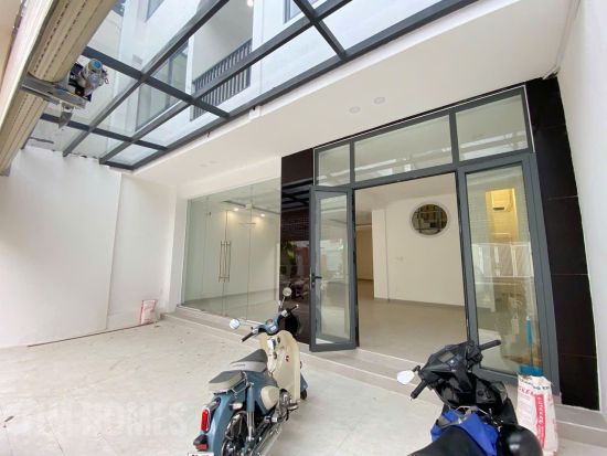 " CHO THUÊ " Siêu phẩm ngay trung tâm Nha Trang chỉ 40 triệu/tháng.